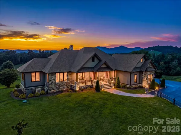 360 Turkey Branch RD, Mars Hill, NC 28754