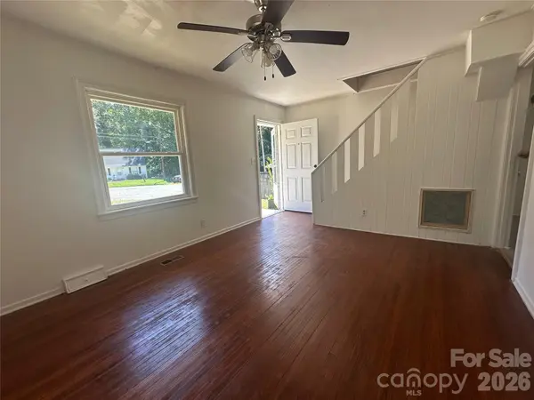 1005 William DR, Winston Salem, NC 27127