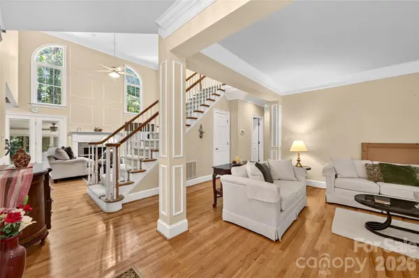 3517 Wylie Meadow LN, Charlotte, NC 28269
