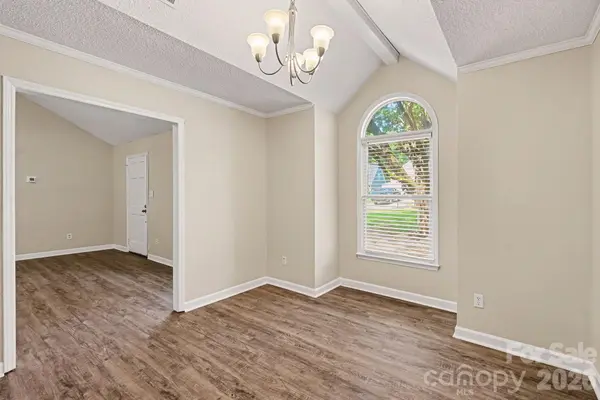 11616 Bowsby CT, Charlotte, NC 28215