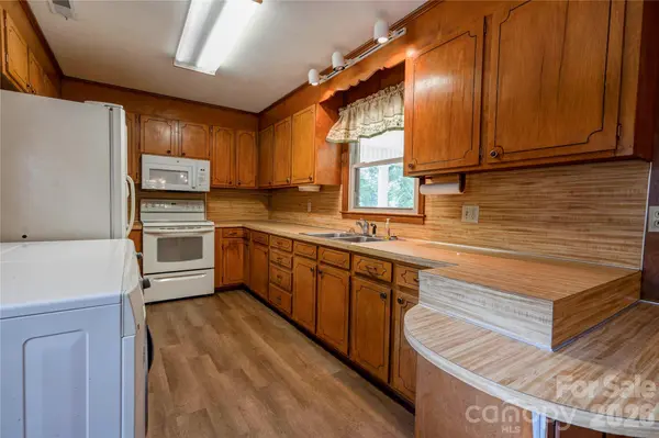 100 Sherwood DR, Shelby, NC 28150
