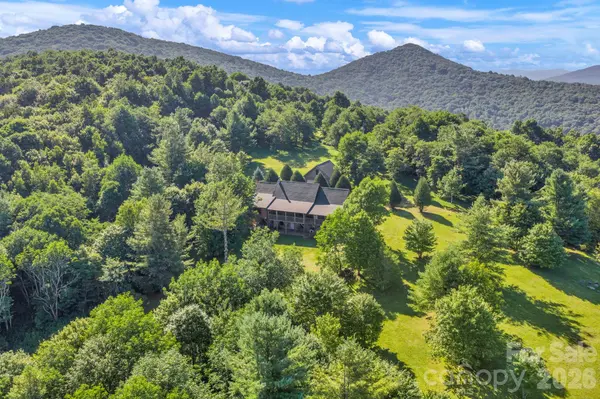 525 Schoolhouse RDG, Boone, NC 28607