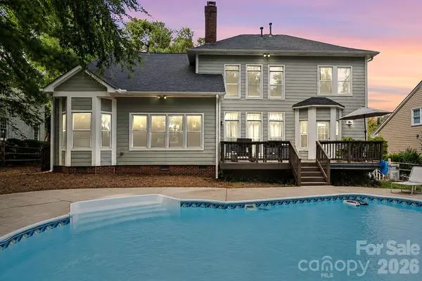 4519 Crownvista DR, Charlotte, NC 28269