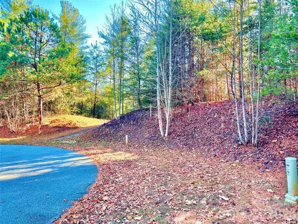Lot 126 & Lot 127A Sunset Creek LN #126 & 127A, Lenoir, NC 28645