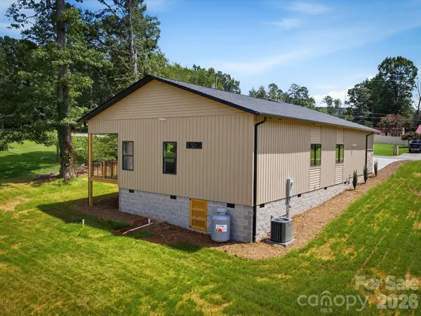 3143 2nd ST, Valdese, NC 28690