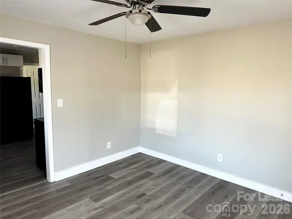920 Holt ST, Lexington, NC 27292