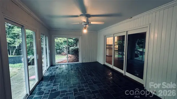 111 Forest Hills DR, Mount Holly, NC 28120