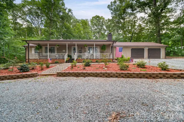 2115 Acorn LN, Monroe, NC 28112