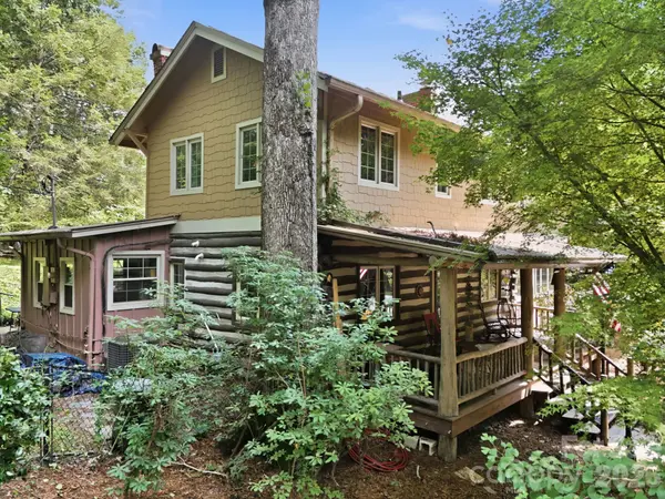 1925 Laurel Park HWY, Hendersonville, NC 28739