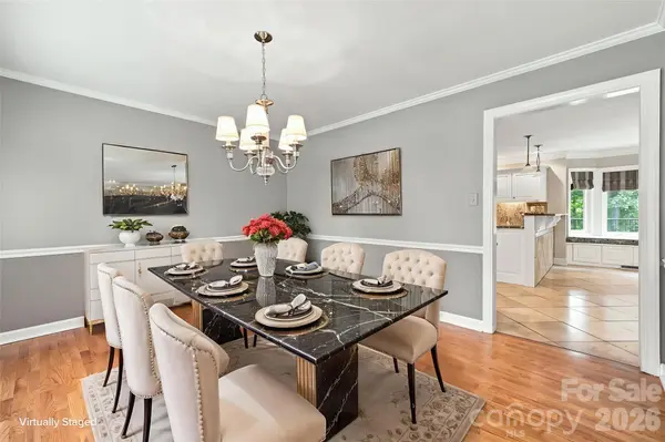 3906 Wandering LN NE, Hickory, NC 28601