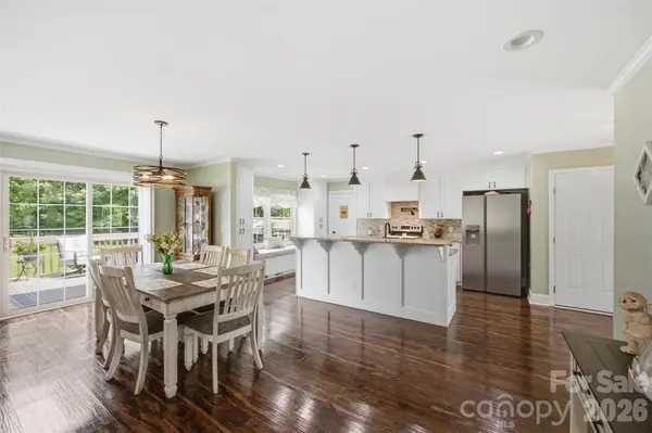 502 Ellenwood DR, Kings Mountain, NC 28086