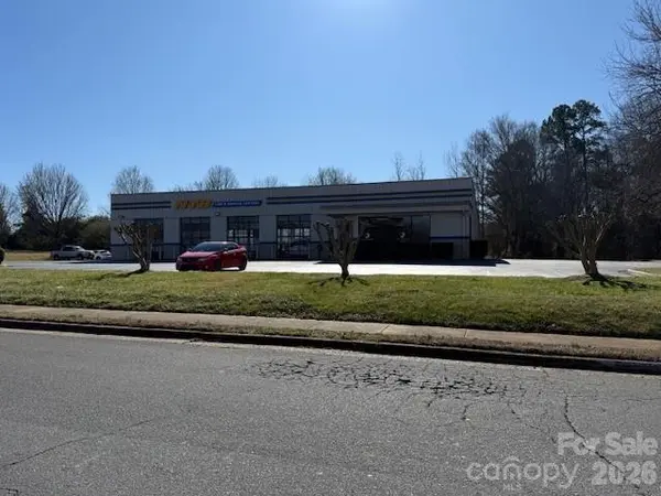 000 Waxhaw Pkwy, Waxhaw, NC 28173