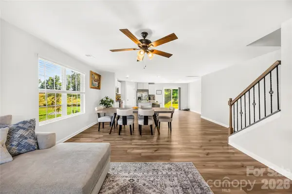 527 Millstone DR, Edgemoor, SC 29712