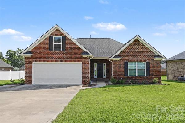 3552 Brickwood CIR, Midland, NC 28107