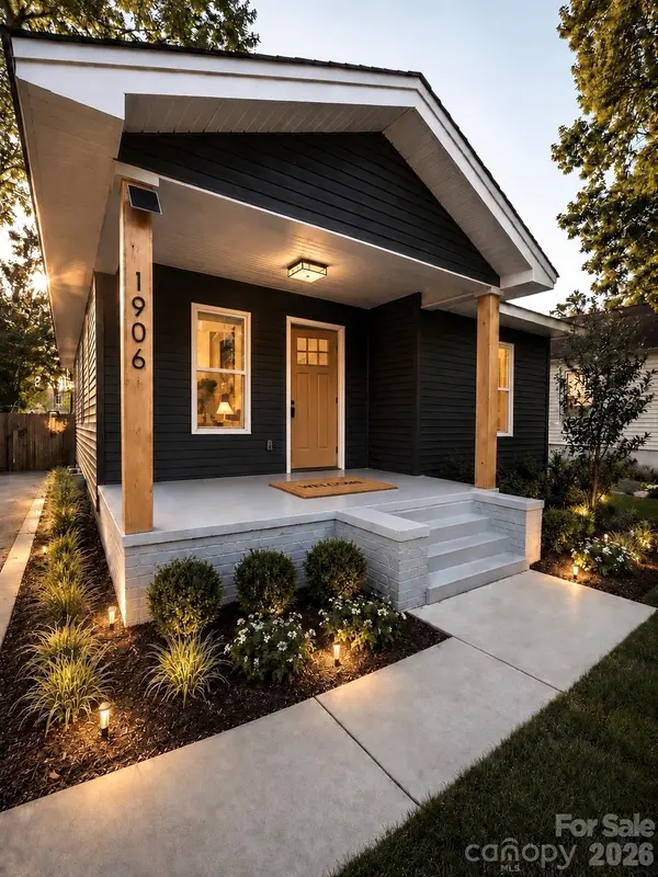 1906 Ashley RD, Charlotte, NC 28208
