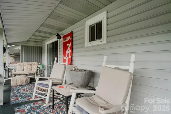 263 Fairway LN #D, Spruce Pine, NC 28777