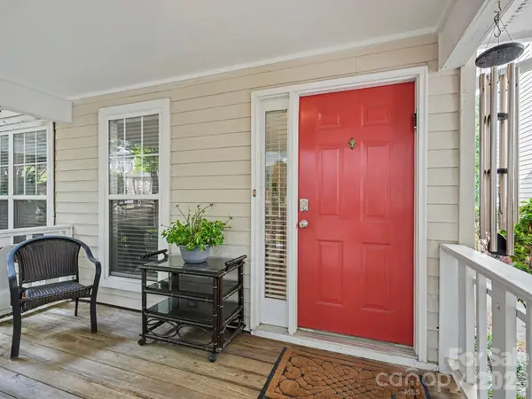 1016 W 1st ST, Charlotte, NC 28202