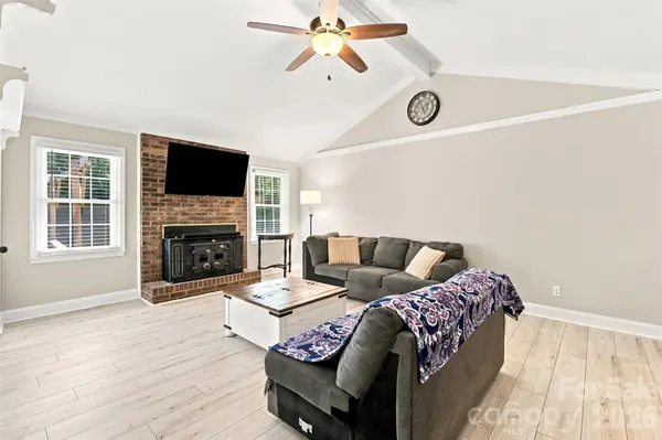 113 Sawtooth LN, Stanley, NC 28164