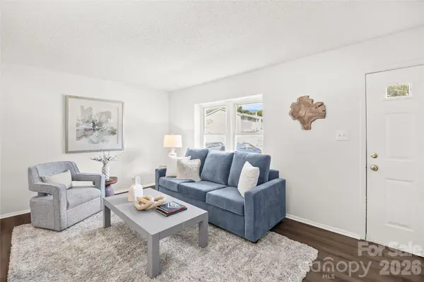 8254 Knights Bridge RD, Charlotte, NC 28210