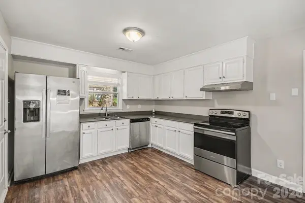 6209 Springfield DR, Charlotte, NC 28212