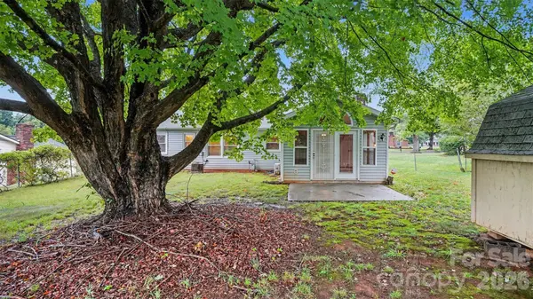 3766 Danube DR, Winston Salem, NC 27105