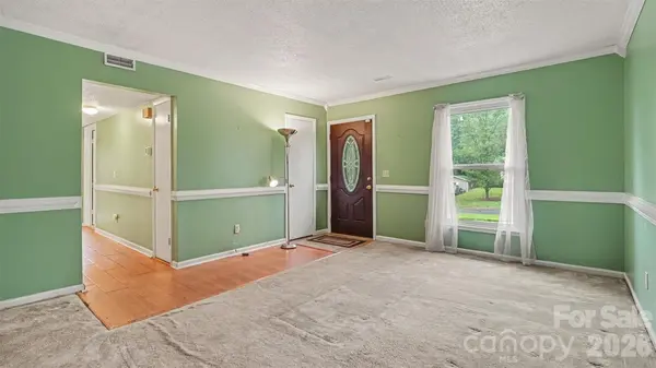 3766 Danube DR, Winston Salem, NC 27105