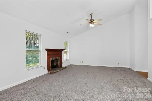 3411 Pondridge CT, Charlotte, NC 28269