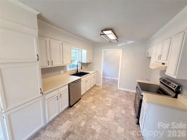 2592 Tully CT, Lancaster, SC 29720