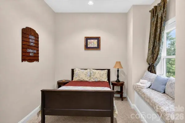199 Atkins LOOP, Lake Junaluska, NC 28745