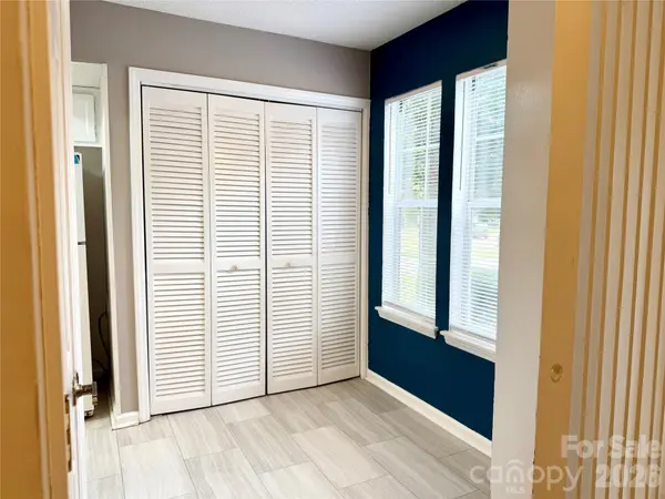 5313 Amity Springs DR, Charlotte, NC 28212