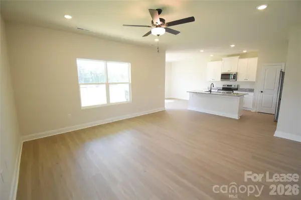3519 Narrow LN, Charlotte, NC 28215