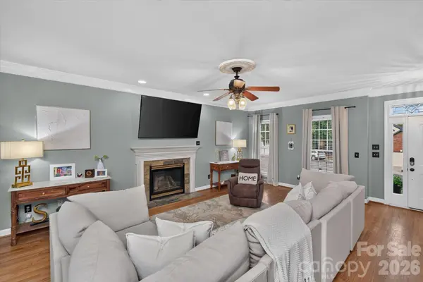 1235 Old Coach LN, Rock Hill, SC 29732