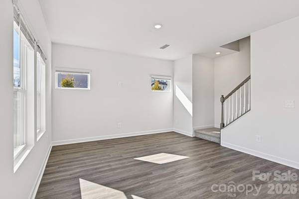 2306 Snapdragon CT, Stanley, NC 28164