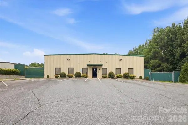 135 Joshua CT, Lincolnton, NC 28092