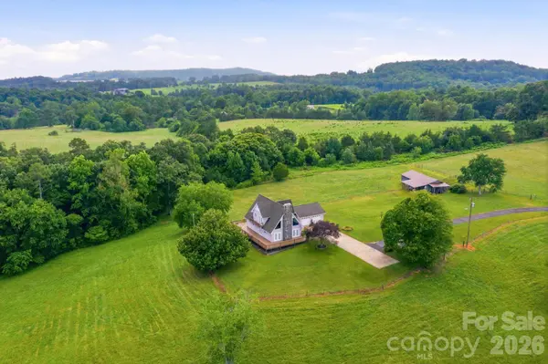 1414 Center Church RD #59, Hiddenite, NC 28636