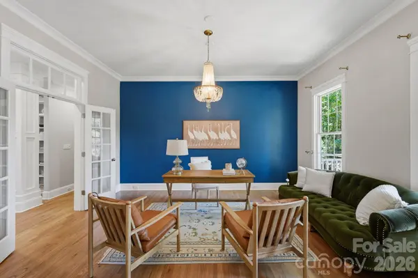 173 Freshwater LN, Mooresville, NC 28117