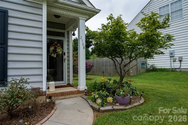 2568 Governors Pointe CT NE, Concord, NC 28025