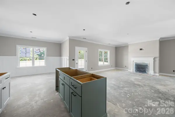 153 Canton DR, Lexington, NC 27295