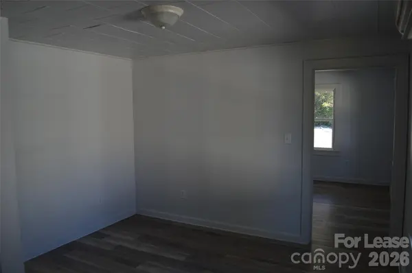515 S Elm ST, Statesville, NC 28677