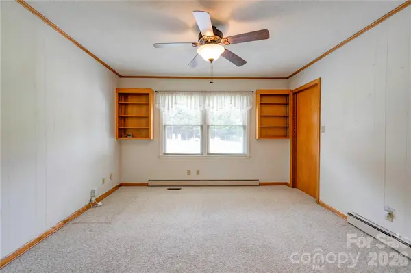 1606 Spangler DR, Shelby, NC 28150