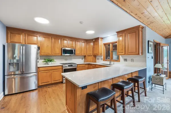 1419 Stoneyridge DR, Charlotte, NC 28214