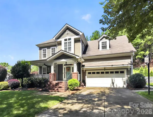 7336 Cascading Pines DR, Tega Cay, SC 29708