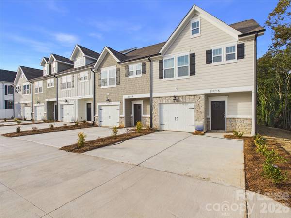311 E Kings ST #4, Kings Mountain, NC 28086