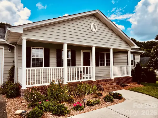 253 Stable Brook LN, Taylorsville, NC 28681