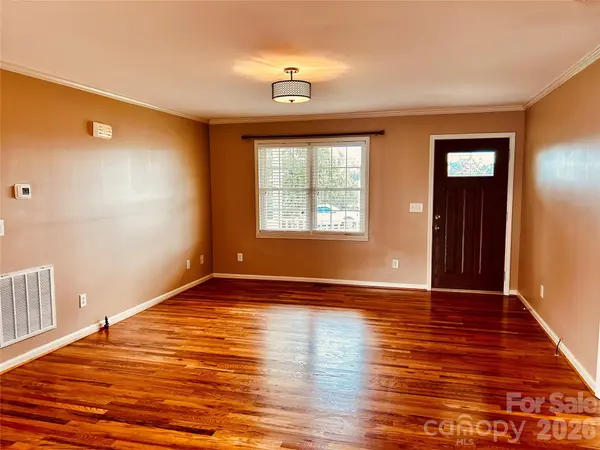 253 Stable Brook LN, Taylorsville, NC 28681