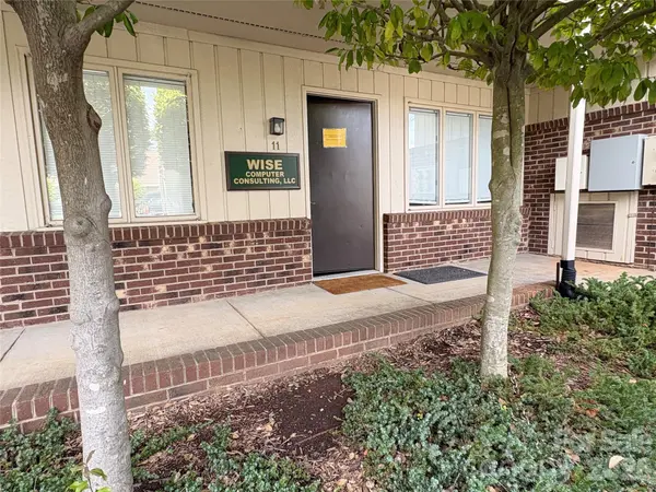 4371 Charlotte HWY, Clover, SC 29710