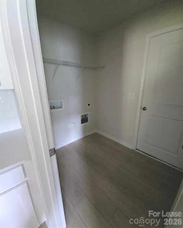 223 Brentwood DR, Statesville, NC 28625