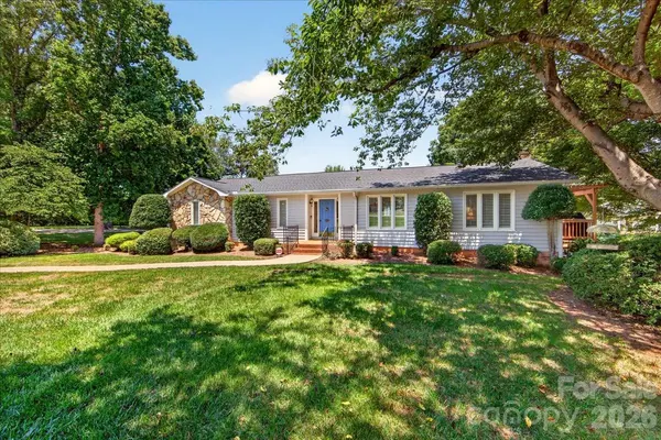 118 Teakwood LN, Mooresville, NC 28117