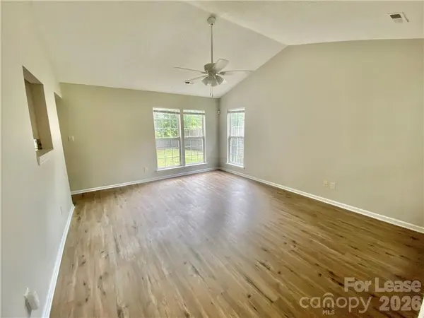 3008 Hawick Commons DR, Concord, NC 28027