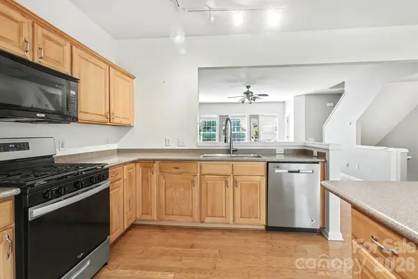 5413 Werburgh ST, Charlotte, NC 28209